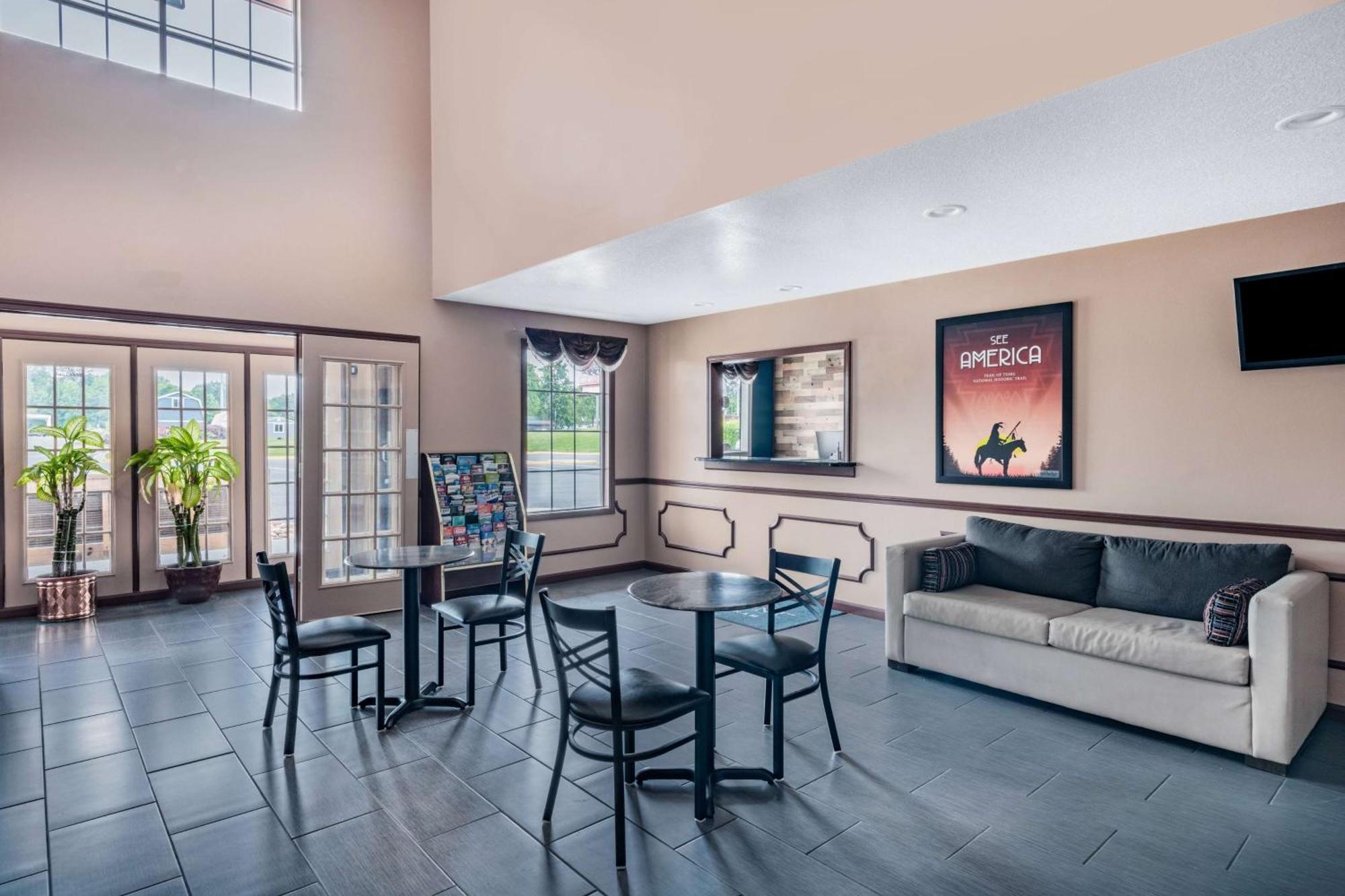 Baymont By Wyndham Commerce Ga Near Tanger Outlets Mall Extérieur photo