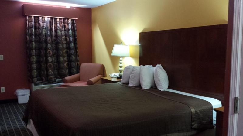 Baymont By Wyndham Commerce Ga Near Tanger Outlets Mall Extérieur photo